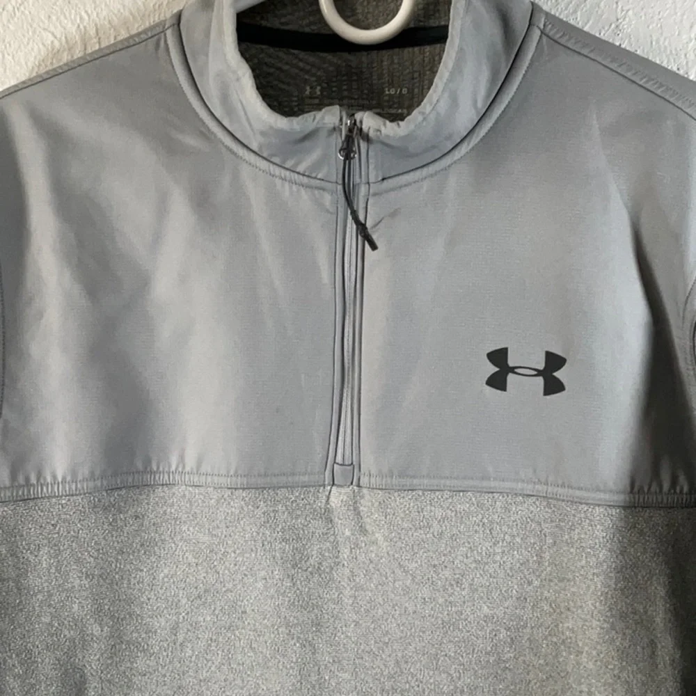 Under Armour Men's ColdGear Pullover Jacket in Gray